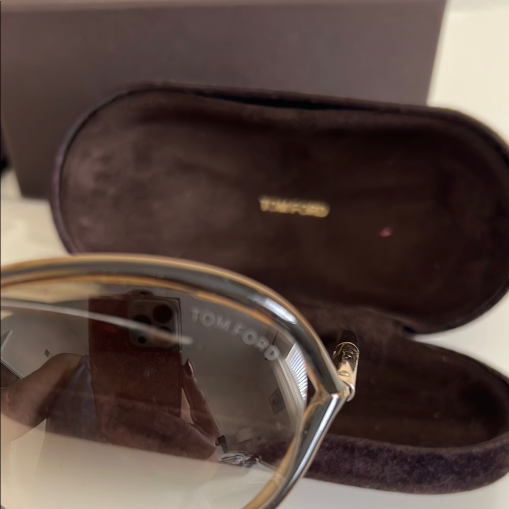 TOM FORD 😎 Raquel Brown Gradient Sunglasses - Picture 7 of 14